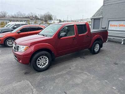 2014 Nissan Frontier SV 4x4 4dr Crew Cab 5 ft. SB Pickup 5A   - Photo 3 - Hazleton, PA 18201