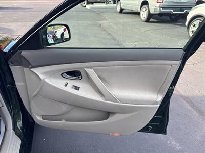 2011 Toyota Camry LE 4dr Sedan 6A   - Photo 24 - Hazleton, PA 18201