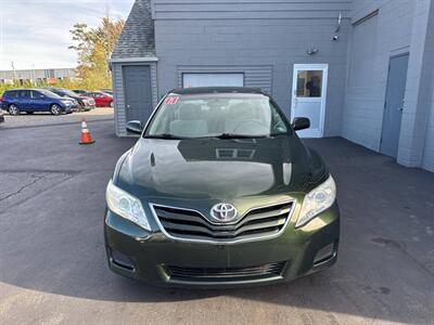 2011 Toyota Camry LE 4dr Sedan 6A   - Photo 2 - Hazleton, PA 18201