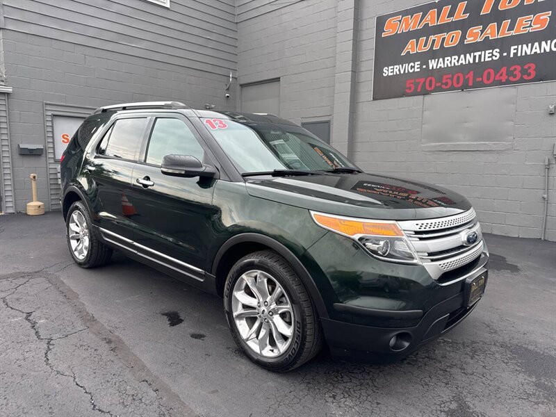2013 Ford Explorer XLT   - Photo 1 - Hazleton, PA 18201