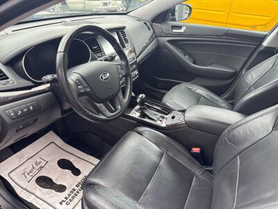 2015 Kia Cadenza Premium 4dr Sedan - Photo 15 - Hazleton, PA 18201