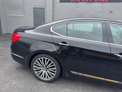 2015 Kia Cadenza Premium 4dr Sedan - Photo 9 - Hazleton, PA 18201
