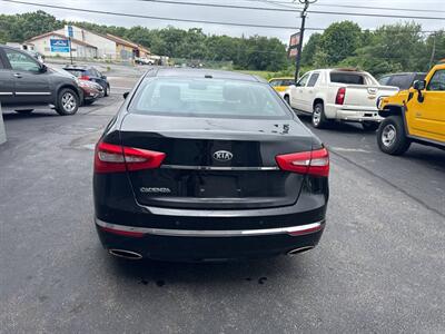 2015 Kia Cadenza Premium 4dr Sedan - Photo 7 - Hazleton, PA 18201