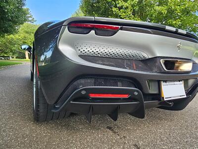 2023 Ferrari 296 GTB - Photo 15 - Roslyn, NY 11576