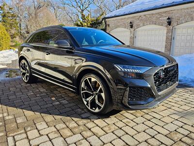 2023 Audi RS Q8 4.0T quattro - Photo 3 - Roslyn, NY 11576