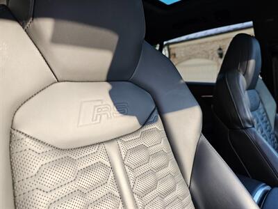 2023 Audi RS Q8 4.0T quattro - Photo 58 - Roslyn, NY 11576