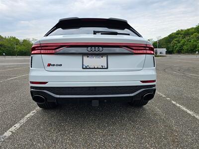 2024 Audi RS Q8 4.0T quattro   - Photo 6 - Roslyn, NY 11576