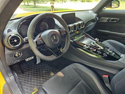 2018 Mercedes-Benz AMG GT R   - Photo 62 - Roslyn, NY 11576