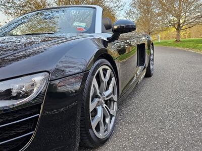 2012 Audi R8 5.2 quattro Spyder  Manual - Photo 31 - Roslyn, NY 11576