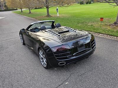 2012 Audi R8 5.2 quattro Spyder  Manual - Photo 21 - Roslyn, NY 11576