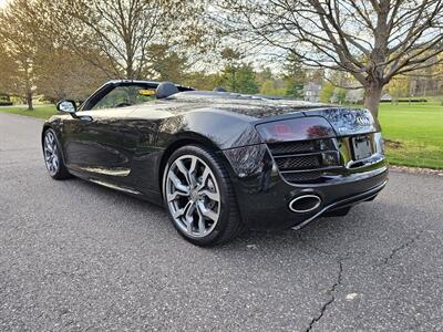 2012 Audi R8 5.2 quattro Spyder  Manual - Photo 14 - Roslyn, NY 11576