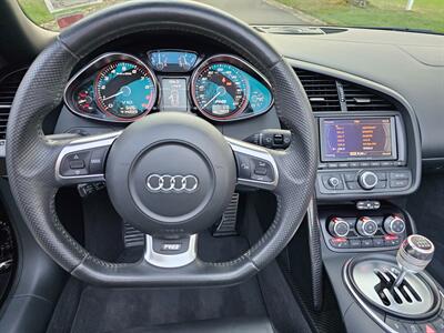 2012 Audi R8 5.2 quattro Spyder  Manual - Photo 60 - Roslyn, NY 11576