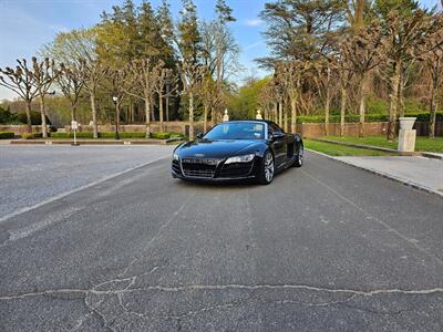 2012 Audi R8 5.2 quattro Spyder  Manual - Photo 9 - Roslyn, NY 11576