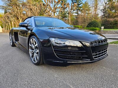 2012 Audi R8 5.2 quattro Spyder  Manual - Photo 4 - Roslyn, NY 11576