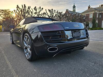 2012 Audi R8 5.2 quattro Spyder  Manual - Photo 8 - Roslyn, NY 11576