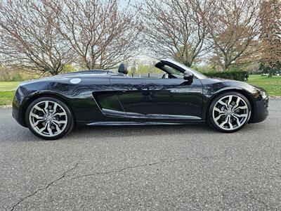 2012 Audi R8 5.2 quattro Spyder  Manual - Photo 17 - Roslyn, NY 11576