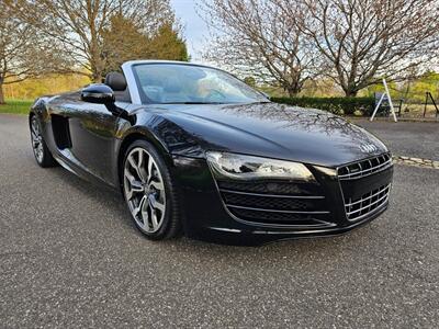 2012 Audi R8 5.2 quattro Spyder  Manual - Photo 18 - Roslyn, NY 11576