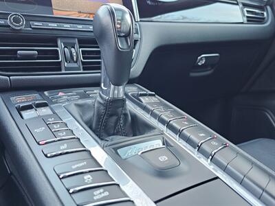 2019 Porsche Macan   - Photo 46 - Roslyn, NY 11576