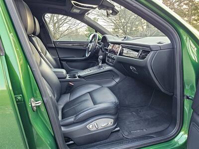 2019 Porsche Macan   - Photo 35 - Roslyn, NY 11576
