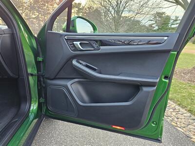 2019 Porsche Macan   - Photo 49 - Roslyn, NY 11576