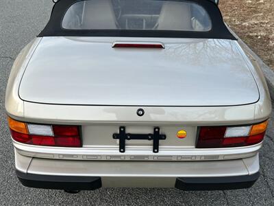 1990 Porsche 944 S2   - Photo 24 - Roslyn, NY 11576