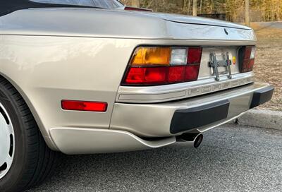 1990 Porsche 944 S2   - Photo 17 - Roslyn, NY 11576