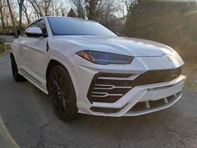 2022 Lamborghini Urus   - Photo 3 - Roslyn, NY 11576