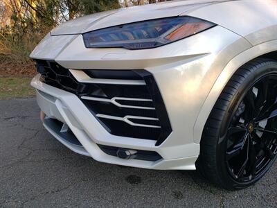 2022 Lamborghini Urus   - Photo 9 - Roslyn, NY 11576