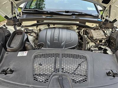2020 Porsche Macan   - Photo 70 - Roslyn, NY 11576