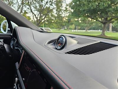 2020 Porsche Macan   - Photo 47 - Roslyn, NY 11576