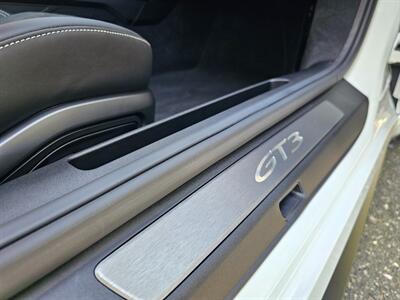 2025 Porsche 911 GT3   - Photo 66 - Roslyn, NY 11576