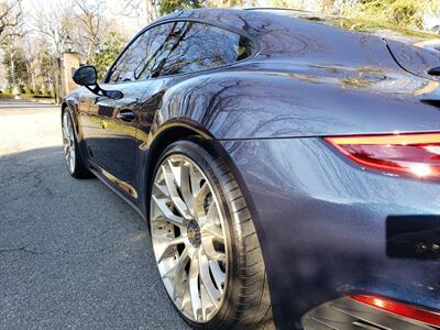 2017 Porsche 911 Turbo S   - Photo 15 - Roslyn, NY 11576