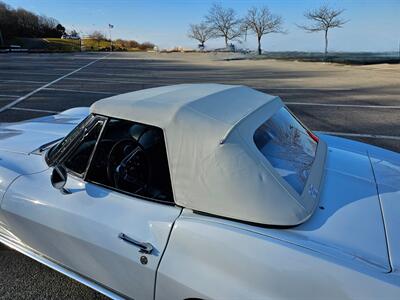 1964 Chevrolet Corvette Roadster   - Photo 17 - Roslyn, NY 11576