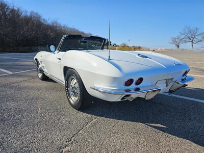 1964 Chevrolet Corvette Roadster   - Photo 5 - Roslyn, NY 11576