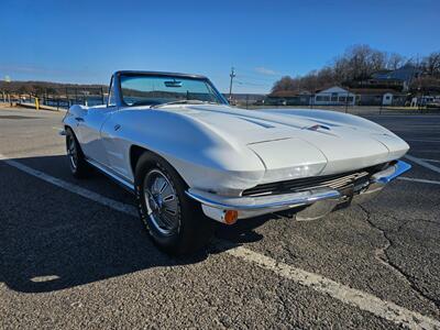 1964 Chevrolet Corvette Roadster   - Photo 3 - Roslyn, NY 11576