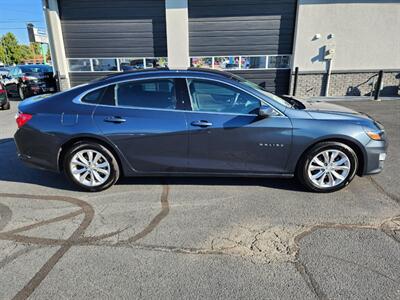 2020 Chevrolet Malibu LT   - Photo 2 - Boise, ID 83704