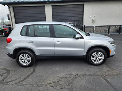 2014 Volkswagen Tiguan S   - Photo 2 - Boise, ID 83704