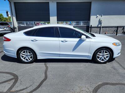 2013 Ford Fusion SE   - Photo 2 - Boise, ID 83704