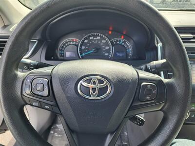 2015 Toyota Camry LE   - Photo 15 - Boise, ID 83704