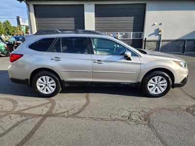 2016 Subaru Outback 2.5i Premium   - Photo 2 - Boise, ID 83704