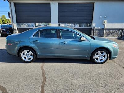 2009 Chevrolet Malibu LS   - Photo 2 - Boise, ID 83704