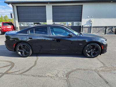 2017 Dodge Charger R/T   - Photo 2 - Boise, ID 83704