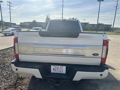 2018 Ford F-350 Super Duty Platinum   - Photo 4 - Magrath, AL 21804