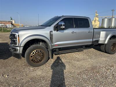 2023 Ford F-450 Super Duty Platinum - Photo 1 - Magrath, AL 21804
