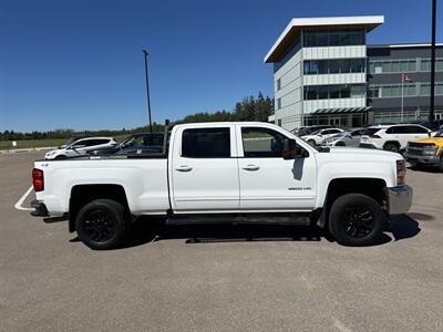 2017 Chevrolet Silverado 3500 LT   - Photo 6 - Magrath, AL 21804