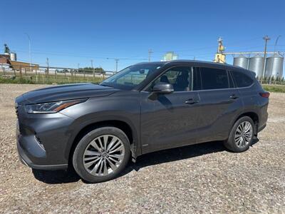 2023 Toyota Highlander Hybrid Platinum   - Photo 1 - Magrath, AL 21804