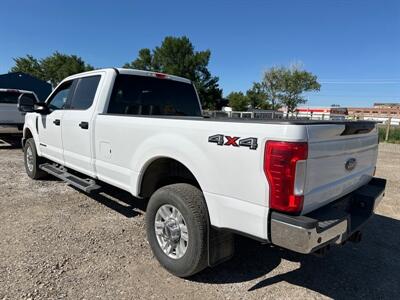 2019 Ford F-350 Super Duty XLT   - Photo 3 - Magrath, AL 21804