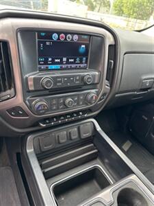 2018 GMC Sierra 2500 SLT   - Photo 15 - Magrath, AL 21804