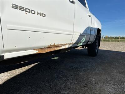 2017 Chevrolet Silverado 2500 LT   - Photo 3 - Magrath, AL 21804