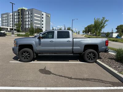 2016 Chevrolet Silverado 2500 High Country   - Photo 2 - Magrath, AL 21804